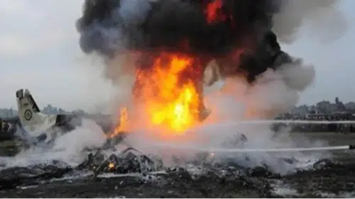 Sırbistan'da uçak düştü: Ölü ve yaralı var