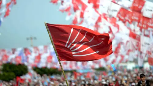 İmralı'ya gitmeme kararı sonrası CHP binasına saldırı