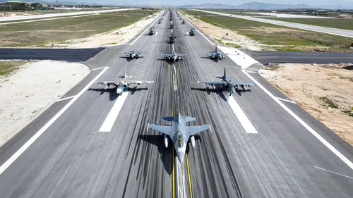 14 ülke canlı yayınla Konya'yı izliyor: Hava savunma sistemi sahnede