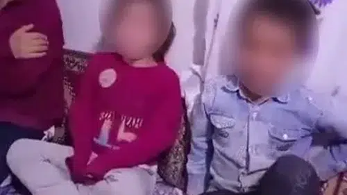 Baba çocuklarına kemerle işkence yaptı: Cep telefonuyla kayıt altına aldı