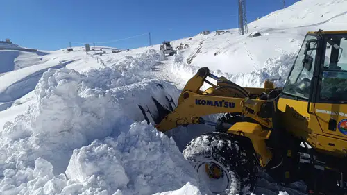 O kentimizde kar kalınlığının 1 metreyi aştı