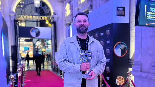 NEÜ'den Dr. Sevimli’ye TRT’den İkincilik Ödülü