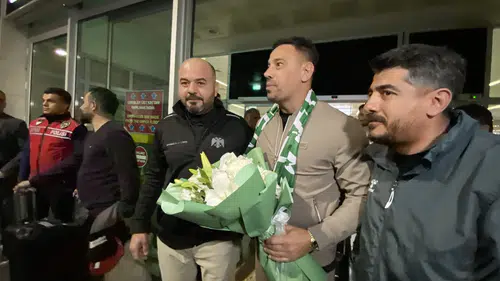 Konyaspor'da Çağdaş Atan’a çoşkulu karşılama