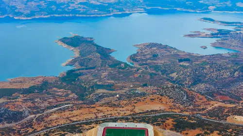 Konya'nın yanı başında bulunuyor: Turkuaz sular stadyuma eşlik ediyor