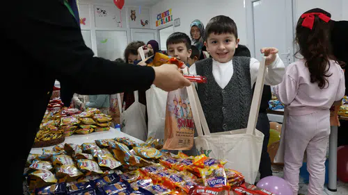 Konya'nın geleneksel adeti 220 bin çocuğu sevindirdi: Şivlilik heyecanı