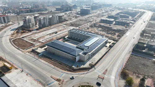 Türkiye'nin en modern lisesi Konya'ya inşa edildi: Göz kamaştırıyor