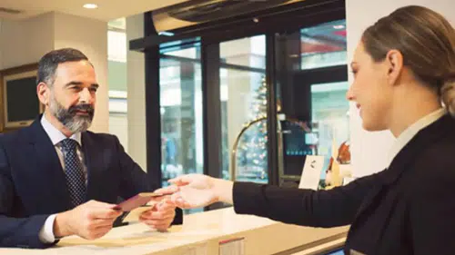 Otellerle ilgili tarihi düzenleme: Artık kimlik fotokopisi alınmayacak