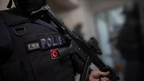 Konya'da 20 günde 97 operasyon gerçekleşti: 110 zehir taciri tutuklandı