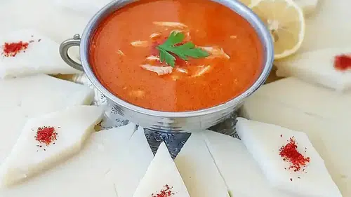 Dünyanın hamurla yenen tek çorbası: Konya mutfağından çıktı sahiplenen çok