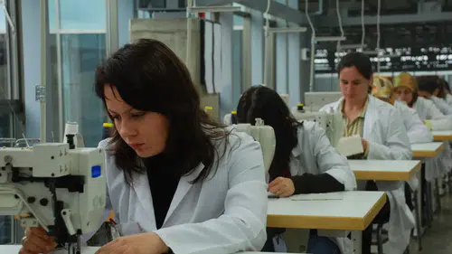 Çalışan kadın parasını eşine vermek zorunda mı: Boşanma sebebi