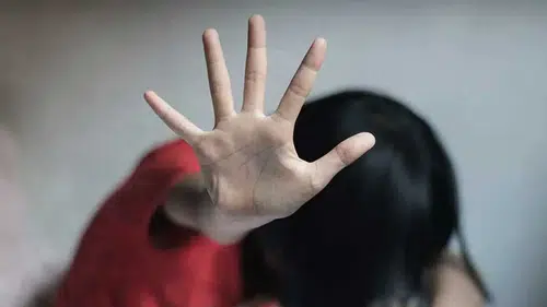 Çocuklar cinsel istismardan nasıl korunur: 8 hayati yöntem