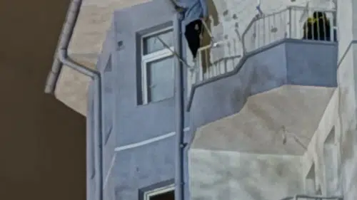 İntihara kalkışan şahsı herkes ikna etmeye çalıştı