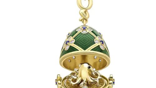 20 bin dolarlık kolyeyi yuttu: Kolyenin çıkarılma yöntemi sır oldu