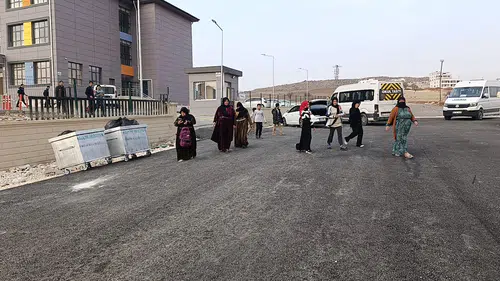 Yine gıda zehirlenmesi: 25 öğrenci hastanelik oldu