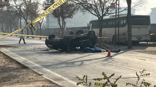 Konya'da makas atan otomobil ağaca çarpıp takla attı: 1 ölü