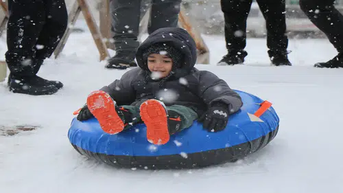 "Yarın okullar tatil mi?" Çok sayıda ilde yogun kar yağışı hayatı etkiliyor