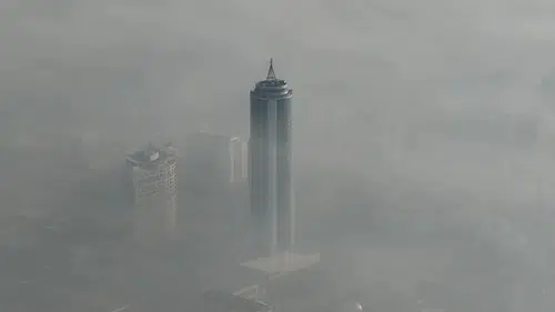 Konya'da yoğun sis etkili oldu. Uçak seferleri iptal