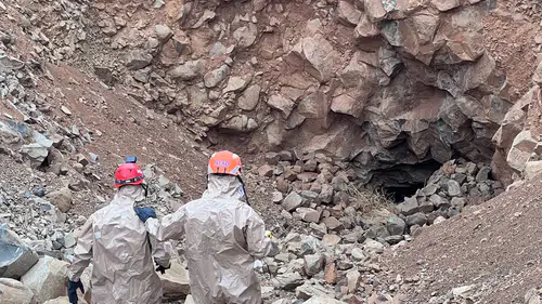 Define aranan mağarada çökme tehlikesi