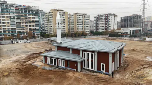 Selçuklu hız kesmiyor: Yazır Mahalle Külliyesi hızla yükseliyor