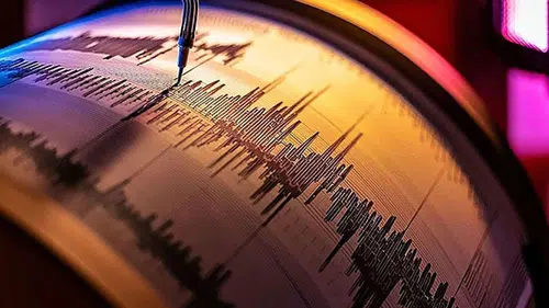 Beşik gibi sallanıyor! Balıkesir'de art arda 2 deprem