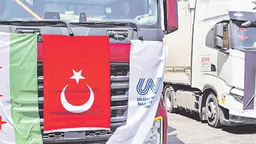 Bu tır şoförleri Şam'da Cuma namazı kılacak