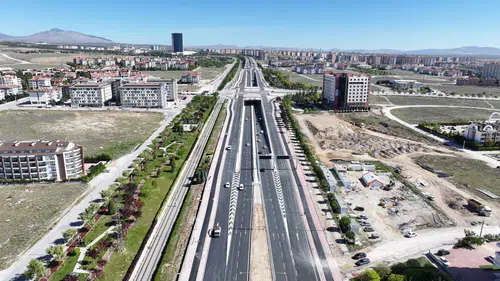 Konya trafiğine yeni güvenlik önlemi geliyor: Bu caddeler işaretlendi
