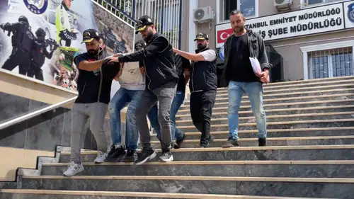 Haraç almak için iş yeri kurşunladılar