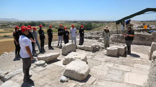 Konya’da tarih ve teknoloji buluştu. Öğrenciler binlerce yıllık geçmişe uzandı