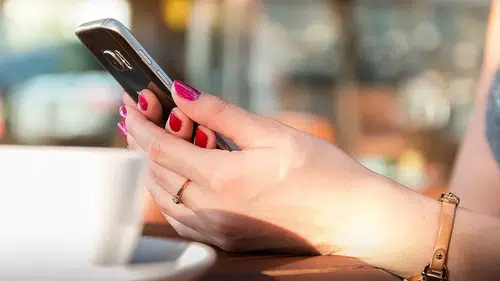 Popüler sohbet uygulamaları kapatıldı: Azar, LivU ve Tango da var!