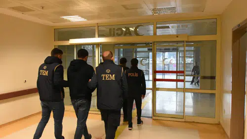 6 ilde FETÖ operasyonu:10 gözaltı