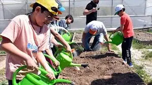 Organik tarım, kuş gözlemi ve afet eğitim: Öğrenci bu derslere çok şaşıracaklar