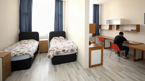 Konya'da okuyacak öğrencilere ücretsiz yurt imkanı! KYK şartı aranmıyor