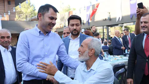 Bakan Kurum: "Milletimizin kafasını bulandırmaya çalışıyorlar"