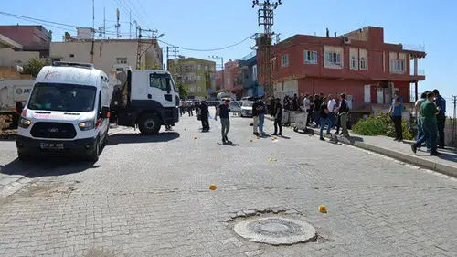 Pisi pisine öldü: Toz kavgası ayırmak isterken canından oldu