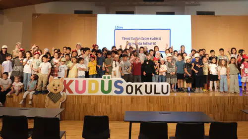 Konya'daki bu okul Filistin bilinci kazandırıyor
