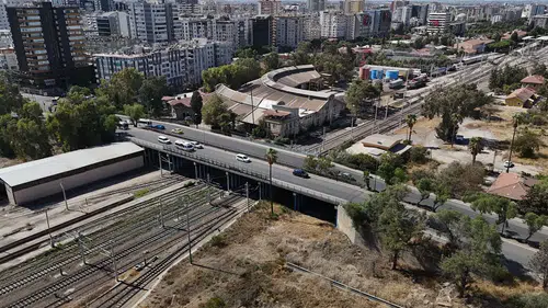 '007 James Bond' filmine ev sahipliği yapmıştı: O köprü hızlı tren için yıkılacak