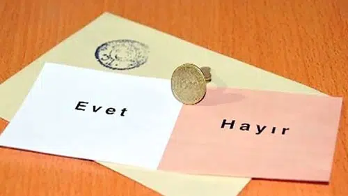 2017 referandumu iptal mi edilecek: "Mühürsüz oy kullanıldı"