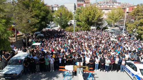 Konya'ya acı haber KKTC'den geldi! Genç kız hayatını kaybetti