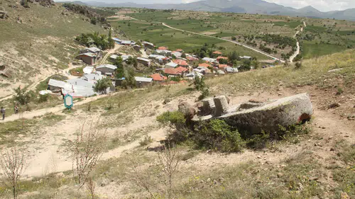 Konya'da Tarihin Taşa Yazıldığı Yer: Kurt Beşiği Anıtı