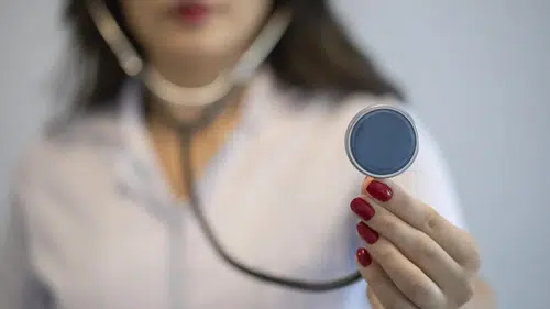 Müjde: Sağlık Bakanlığı’na 15 bin 247 sözleşmeli personel alınacak