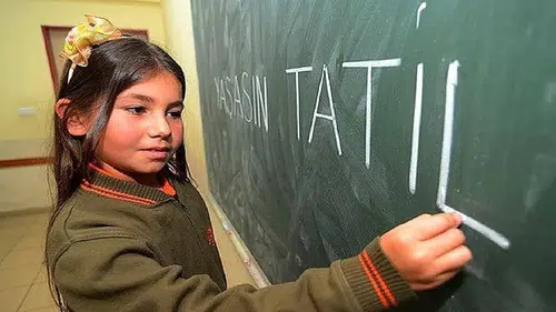 Sömestir umresi: Öğretmen, öğrenci ve velilere yönelik umre turları başvurusu