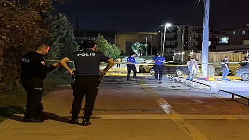 Kocaelin'de vahşet: Kız arkadaşı ve onun kardeşini tabancayla öldürüp intihar etti
