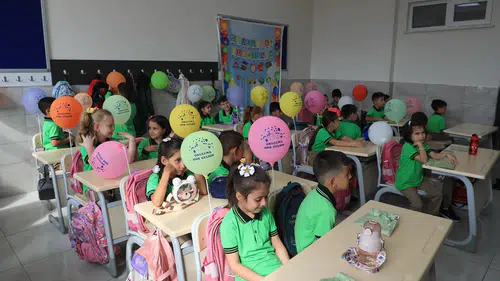 Karatay'dan eğitime büyük destek: 9 yıllık gelenek sürüyor