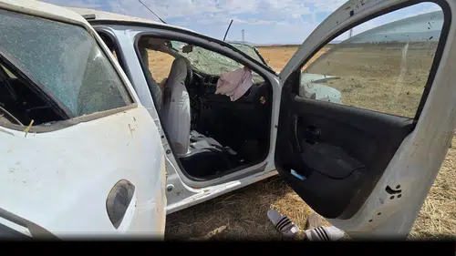 Konya'da otomobil 10 metreden şarampole uçtu: 3 yaralı