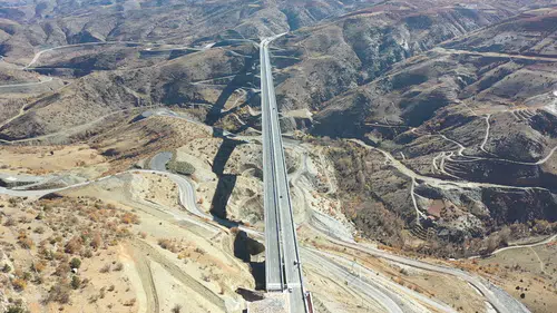 Bu yollar Konya’nın en yüksek konumunda! Kuş Yuvası baş döndürüyor