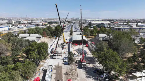 Türkiye'ye yeni sistemi Konya getirdi: Köprü çeliklerle kaplanıyor