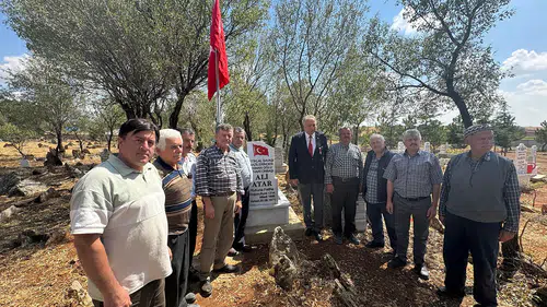 İzmir'deki Yunan Bayrağını indiren Konyalı Kahraman anıldı