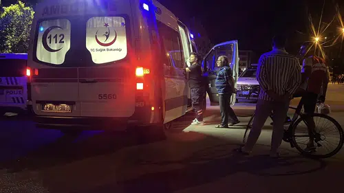 Konya'da dehşet: Parkta üvey babasını bıçakladı