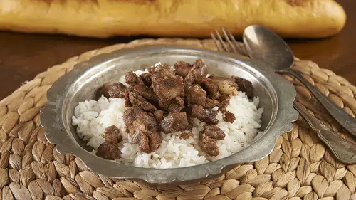 Konya'ya hoş geldin menüsü: NEÜ düğün pilavı verecek