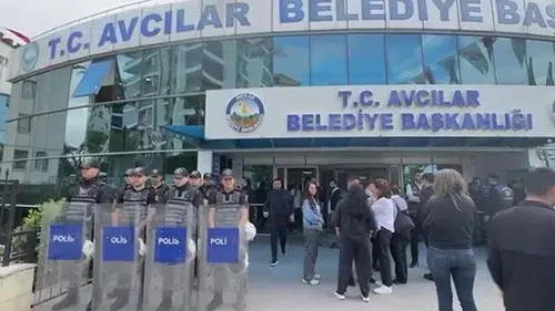 İstanbul'da Avcılar ve Beşiktaş belediyelerine operasyon